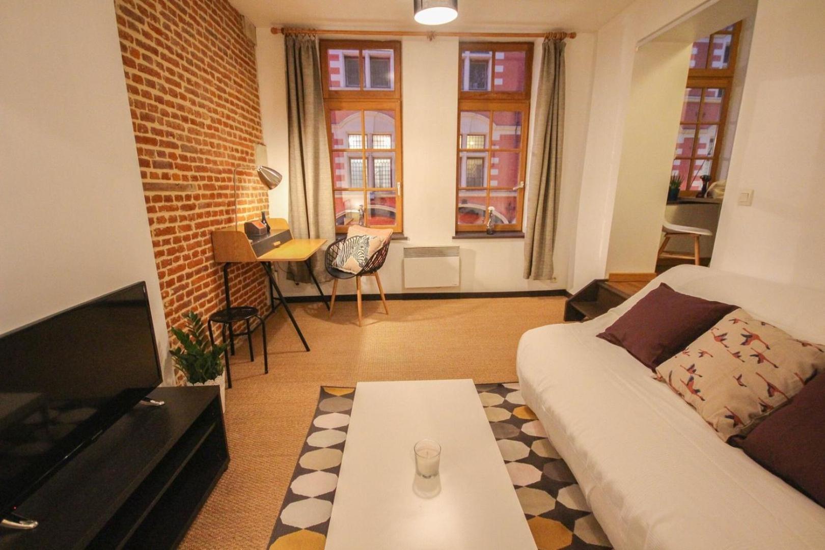 One Bedroom Equipped In Old Lille Exterior photo